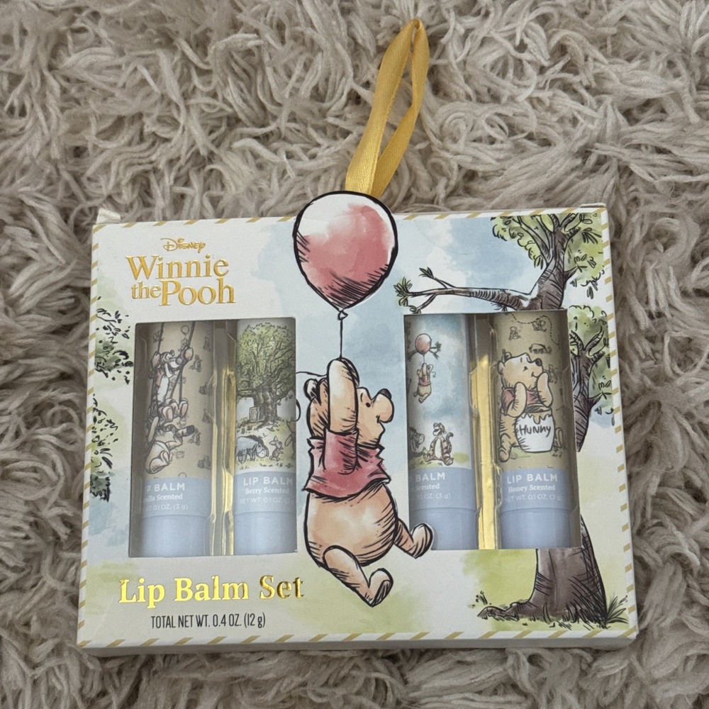 Disney WINNIE THE POOH Lip Balm Set - 4 Piece Scented Lip Balms - New In Box